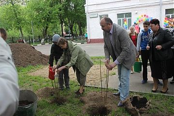 Акция «Сирень Победы» в районе Текстильщики