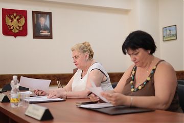 ВНЕОЧЕРЕДНОЕ ЗАСЕДАНИЕ СОВЕТА ДЕПУТАТОВ
