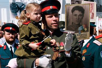 Акция «Бессмертный полк» продолжается