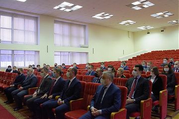 Руководство УВД по ЮВАО поздравило сотрудников подразделения экономической безопасности с профессиональным праздником