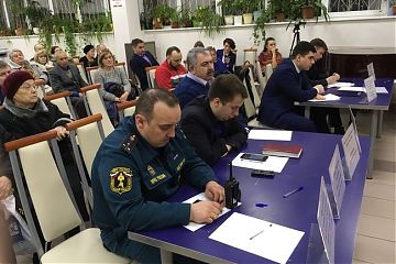 21 марта состоялась традиционная встреча главы управы района Текстильщики Матыцина А.Н. с населением. В мероприятии приняли участие депутаты Дмитриева О.М. и Куранина Н.Д.