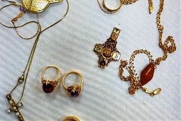 Полицейские ЮВАО задержали подозреваемого в краже из квартиры