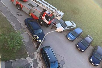 Спасатели напомнили о важности предоставления преимущества спецтранспорту и соблюдения правил парковки
