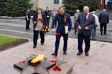 В преддверии Дня Победы в УВД по ЮВАО состоялось праздничное мероприятие с участием председателя Общественного совета