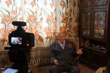 Сотрудники УВД по ЮВАО поздравили ветерана Великой Отечественной войны с 93-летием