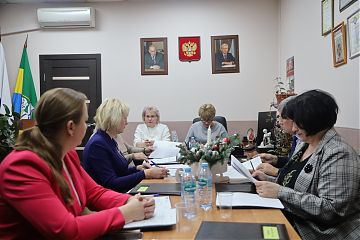 ВНЕОЧЕРЕДНОЕ ЗАСЕДАНИЕ СОВЕТА ДЕПУТАТОВ