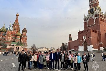 Семьи сотрудников, погибших при исполнении служебного долга, из Санкт-Петербурга посетили столицу