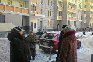 Беседы с консьержами и старшими по подъездам