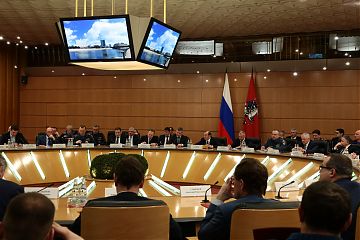 Методику дополнительных мер по обеспечению безопасности в пожароопасный весенне-летний период обсудили на совместном заседании КЧС Москвы и Московской области в Правительстве Москвы