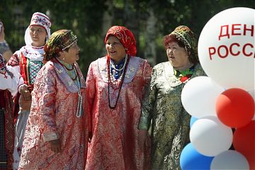 Московские парки подготовили праздничные программы ко Дню России