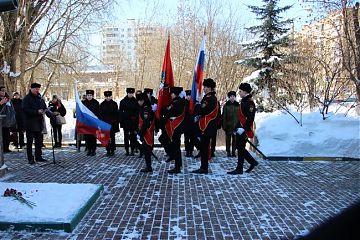 19 ФЕВРАЛЯ ВОЗЛЕ ПАМЯТНИКА «ПУШКА» НА УЛ. ЮНЫХ ЛЕНИНЦЕВ ПРОШЕЛ МИТИНГ, ПОСВЯЩЕННЫЙ ДНЮ ЗАЩИТНИКА ОТЕЧЕСТВА