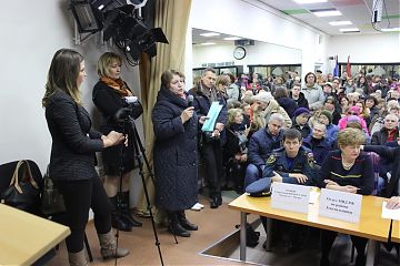 На встрече с населением обсудили программу реновации