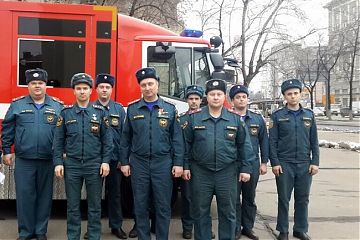 Награждение пожарных за тушение одного из крупных торговых центров г. Москвы