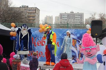 НОВОГОДНЯЯ СКАЗКА В ТЕКСТИЛЬЩИКАХ