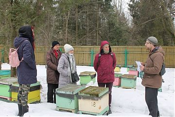 «Весенние прогулки» и «День открытых садов»: в Кузьминках завершили весенние программы