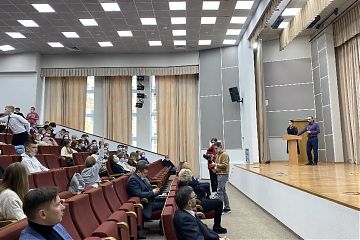 Секретарь Общественного совета при УВД по ЮВАО совместно с сотрудниками полиции встретились со студентами Юго-Восточного округа