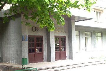 Сотрудники центра соцобслуживания «Текстильщики» поздравили супружескую пару с 60-й годовщиной брака